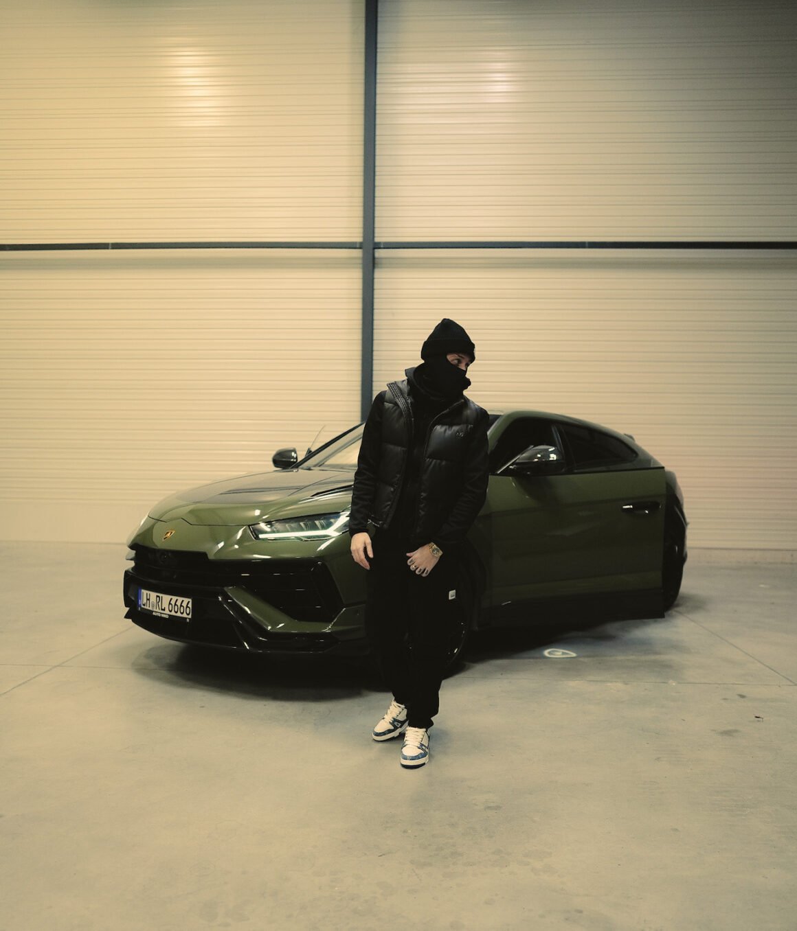 YNG Trvpboy: Un artiste émergeant avec une identité visuelle forte 3 3