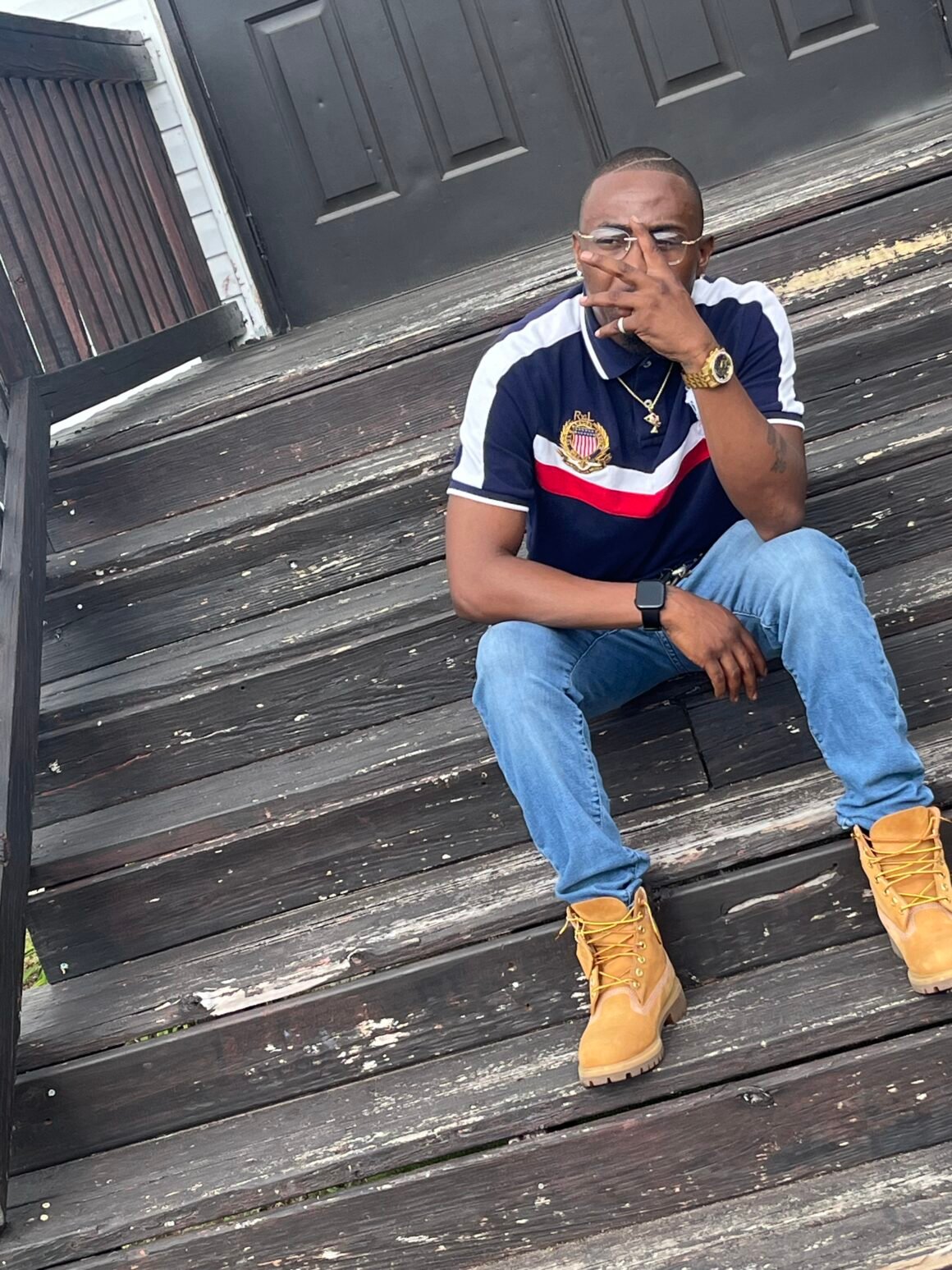 Revolutionizing the Music Scene: An Exclusive Interview with V of 40M 3 V of 40M Fenomen Mag Interview