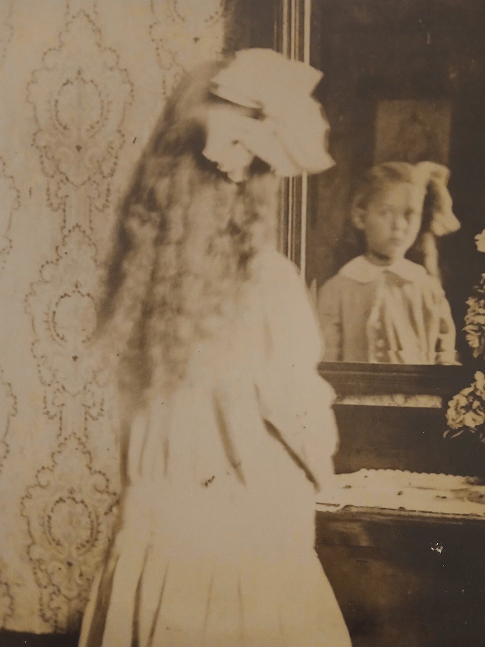 Ophelia Moon’s New Single “Avatar: Encryption Code” Now Released 1 undefined